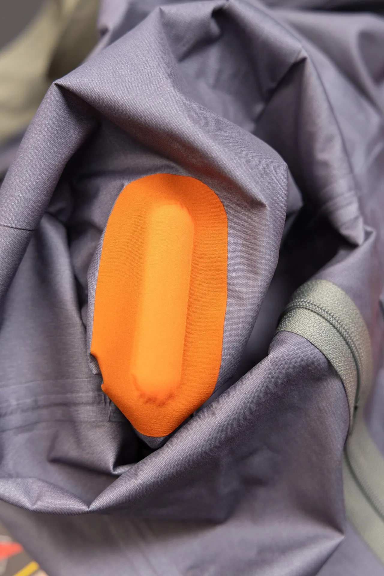 Quality ARC'TERYX SV Arcteryx Alpha SV GTX Same Style S XXL Premium ～ ！ ， 。 Recco ， ， ！ Authentic Gore-Tex ： 100% ＋ ＋20d ( )＋ Authentic ！ ！ ～ ， 。 。 ， ， ， 。 ， Quality 。 😊 Quality ！ Size：S/M/L/XL/XXL ： 81 83 86 88 90 ：117 122 128 132 136 ： 59 61 64 66 68 ： 53 55 58 60 62 S 80-120 M 110-150 L 140-170 XL 160 XXL 180 os ～